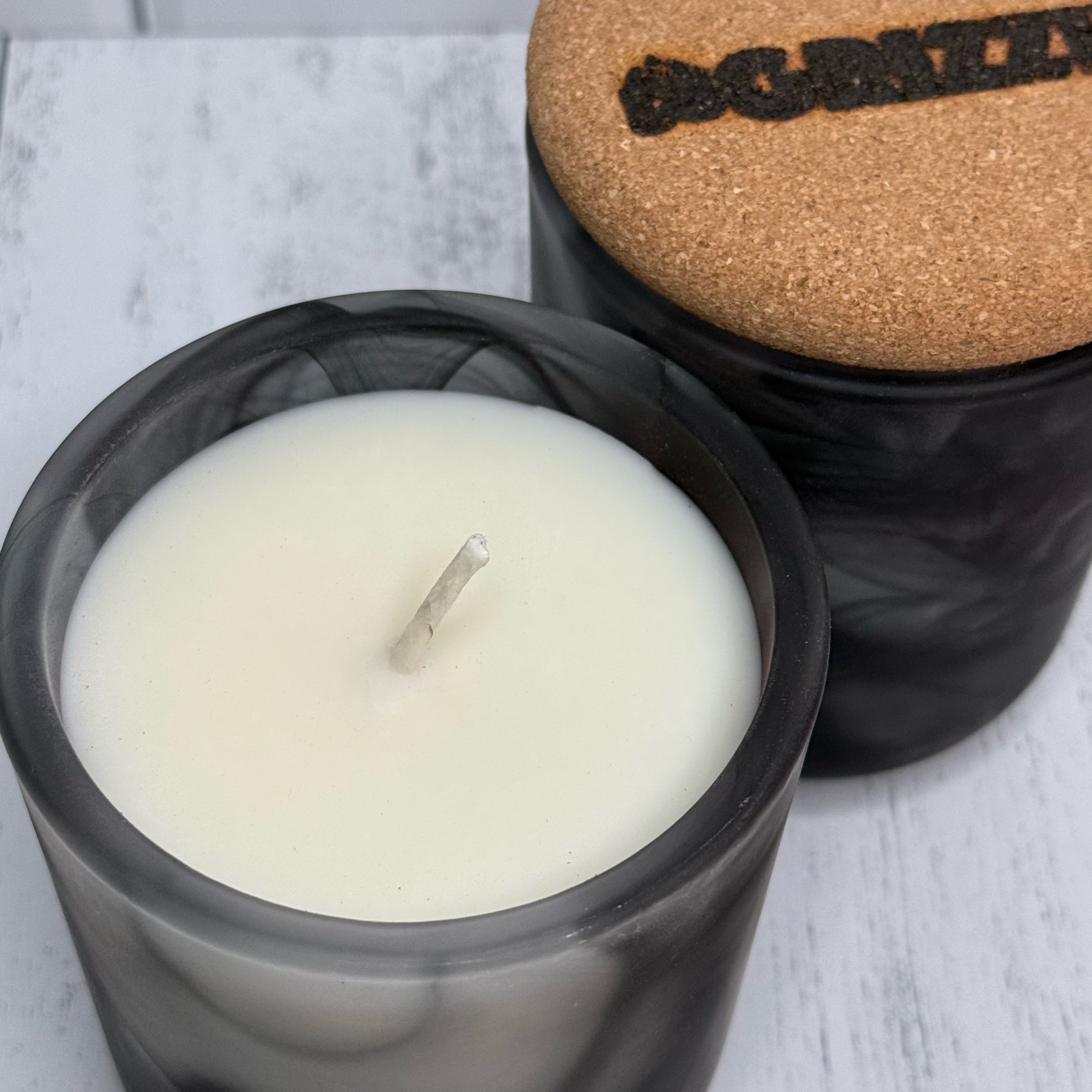 Vanilla Oak & Amber